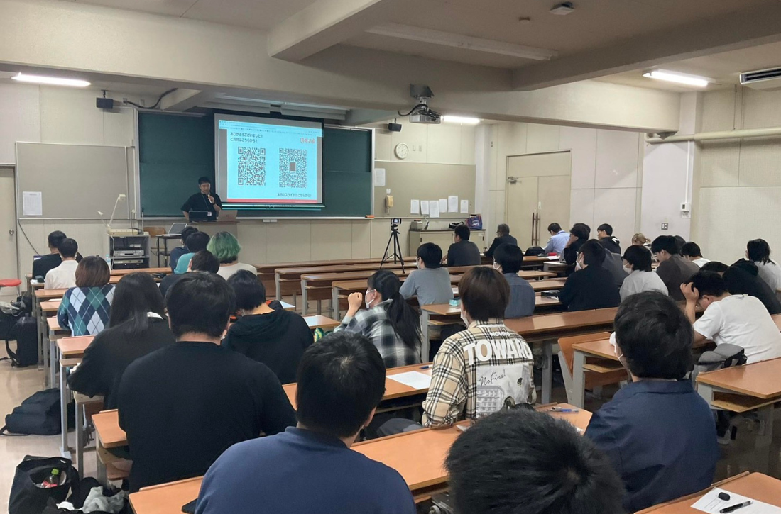 登壇授業の様子