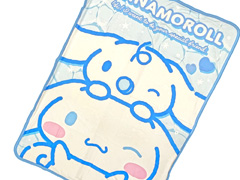 キャラ雑貨　ひんやりブランケット　シナモロー...のサムネイル画像