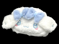 キャラ雑貨　サンリオ　マルチポーチ　うるふわ...のサムネイル画像