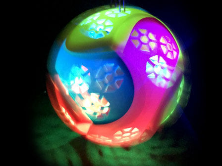 光るおもちゃ 暴れんボールちゃん|【堀商店】景品・販促品・お祭り用品