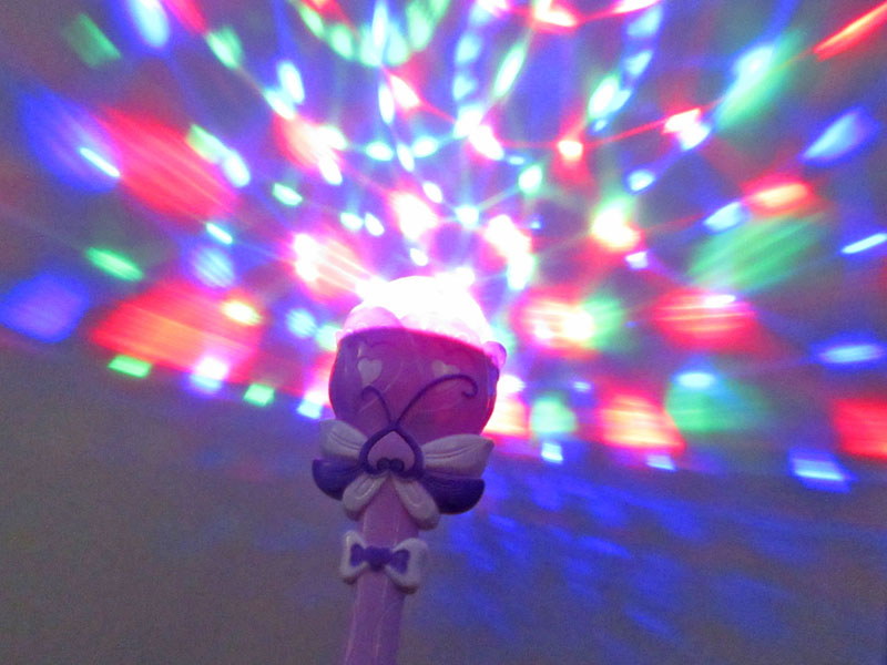 光るおもちゃ 光る！音付フラワースティック|【堀商店】景品・販促品