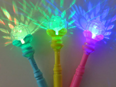 光るおもちゃ　光と音のガーリースティックのサムネイル画像