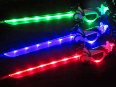 光るおもちゃ　光と音のドラゲライト剣のサムネイル画像
