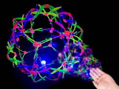 光るおもちゃ　光るマジックボールのサムネイル画像
