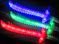 光るおもちゃ　クリスタルドラゴンソードのサムネイル画像