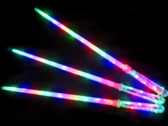 光るおもちゃ　LEDレインボーセイバーのサムネイル画像