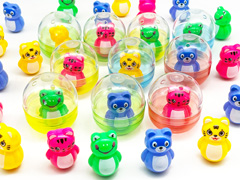 【48mm】おもちゃ入りカプセル　起き上がり...のサムネイル画像